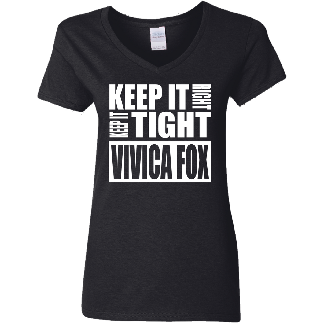 viv-pioneer V-Neck T-Shirt