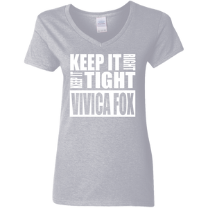 viv-pioneer V-Neck T-Shirt