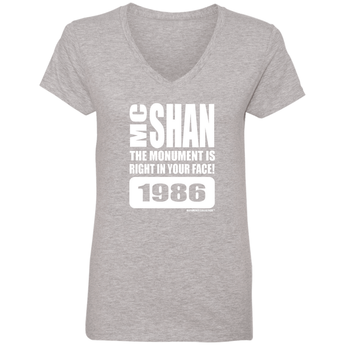 MC SHAN “The monument is right in your face” (Rapamania Collection) oz. T-Shirt Ladies' V-Neck T-Shirt