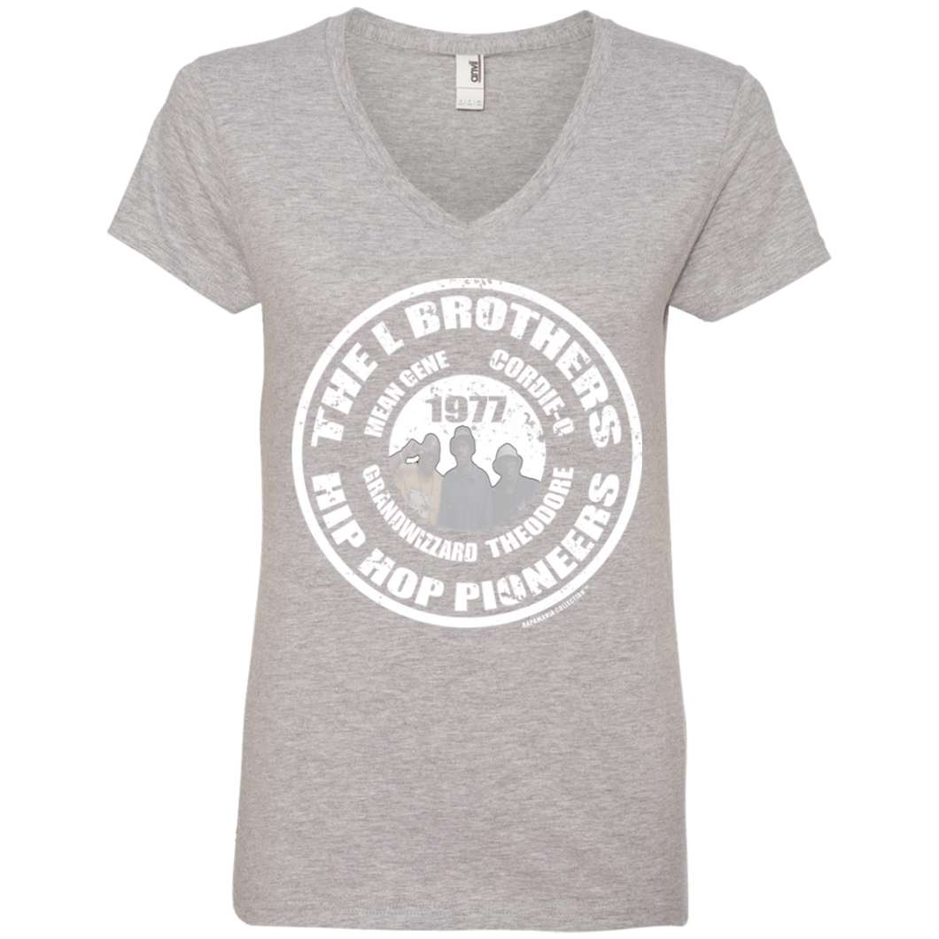 THE L BROTHERS PIONEER (Rapmania Collection) Ladies' V-Neck T-Shirt
